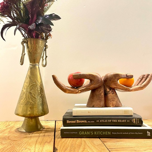 Antique Brass French Vase with handles and etched floral pattern. - Picture 8 of 8